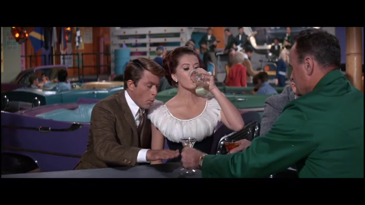 Karen Hamilton (1945 - 1969) in 'Speedway'