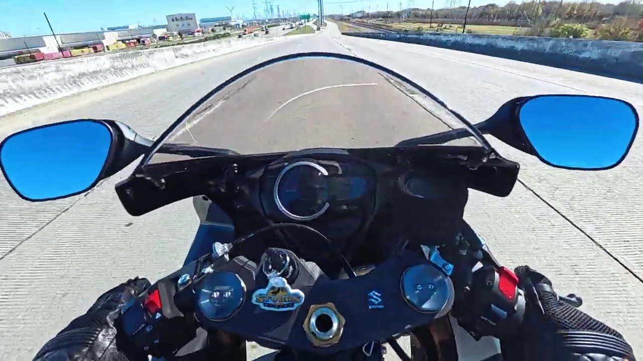 GSXR 750. Сразу после поездки на моем GSXR 1000! Мои впечатления.
