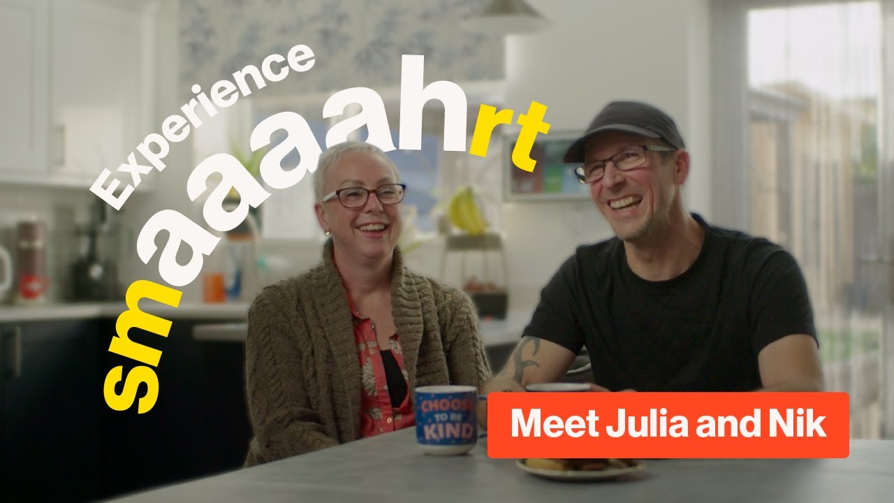Experience smart meters: Meet Julia and Nik | E.ON Next