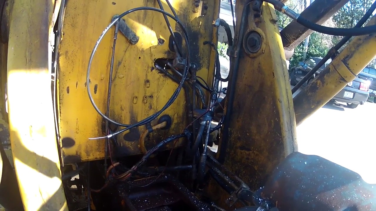 1981 Ford 555 Backhoe Transmission Issues Part 3 (Prepped for separating)