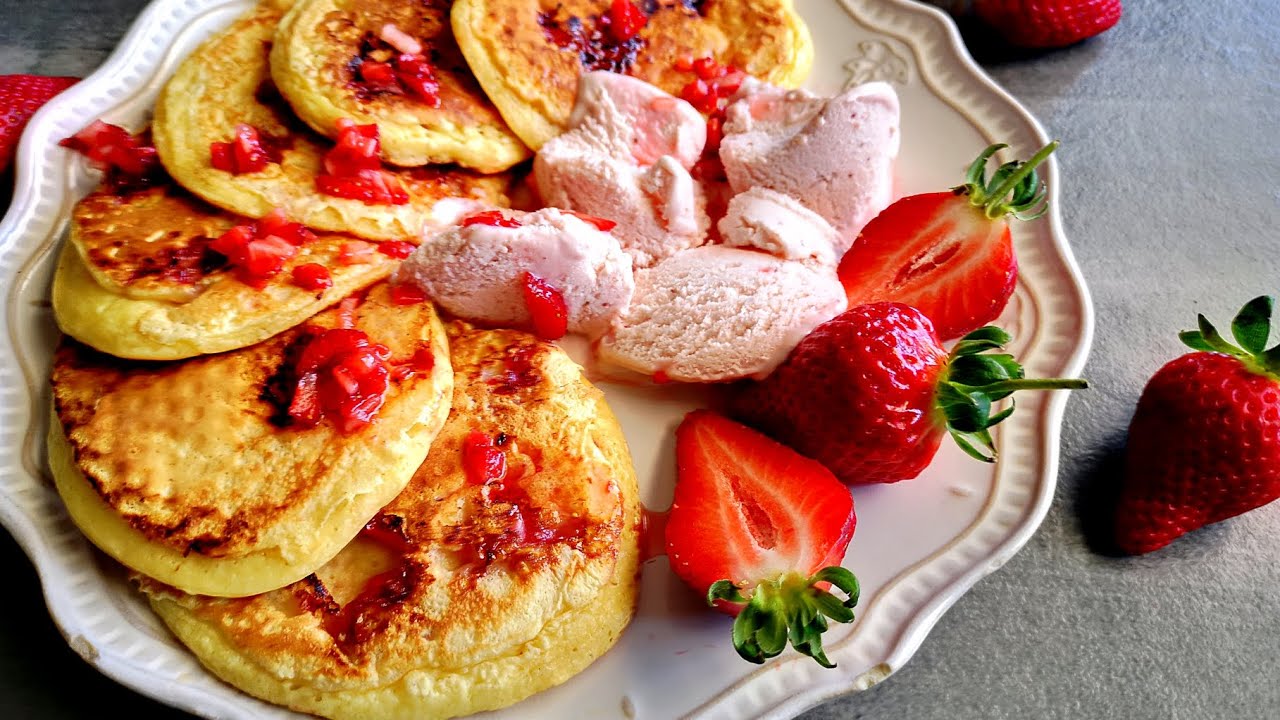 STRAWBERRY PANCAKES 🥞🍓🥞🍓
