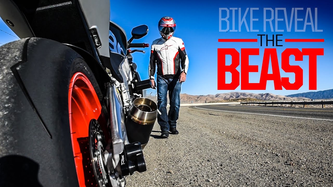 BEASTLY 2016 Aprilia RSV4RR Reveal