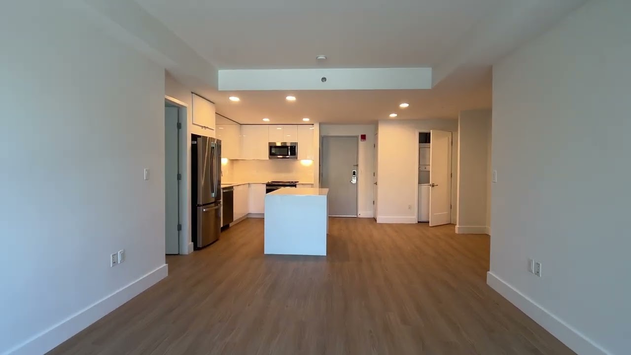 Third Square Apartments - Kendall Square - 2 Bed Bay Windows (North) 1099 - Unit N221