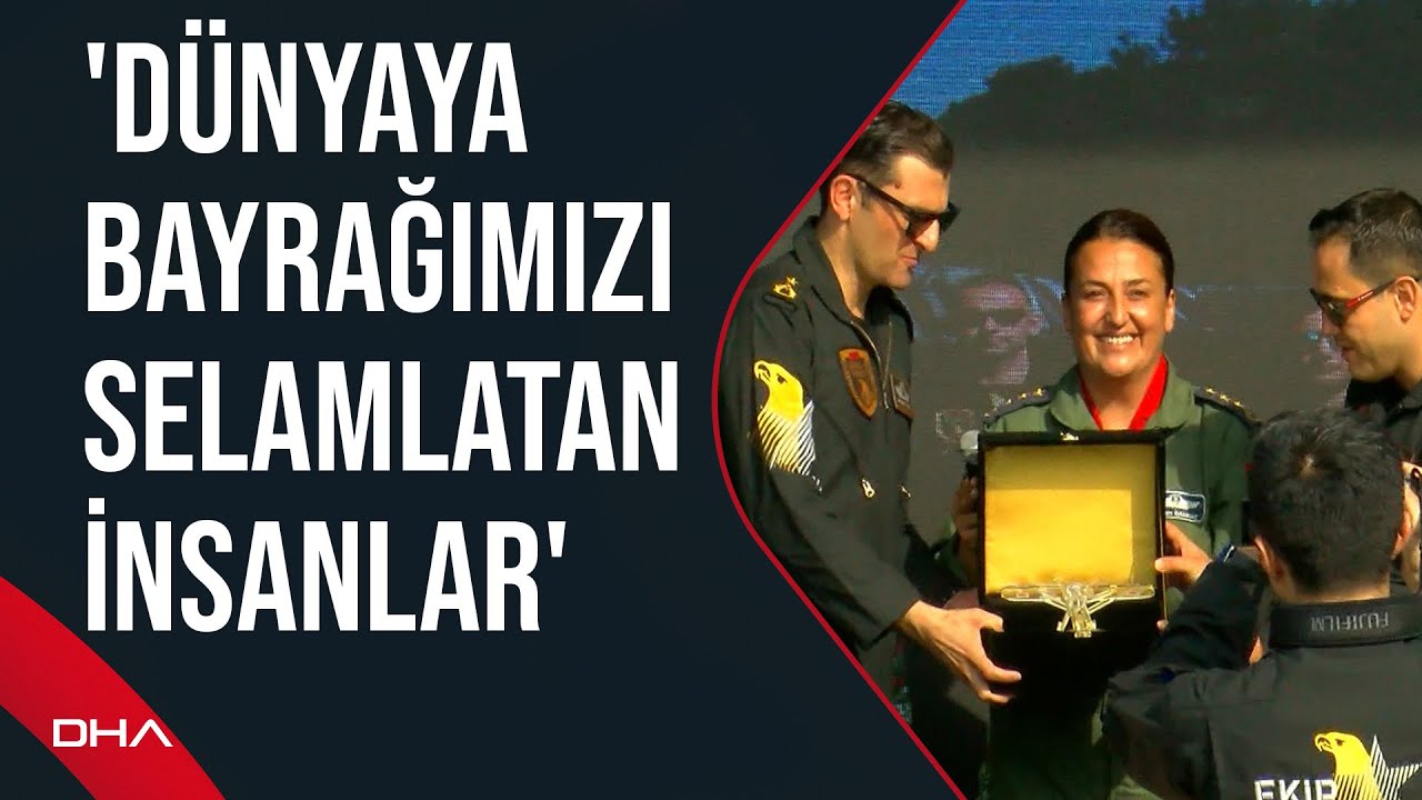 SOLOTÜRK ekibi İstanbul Havacılık Müzesi'nde sevenleriyle buluştu