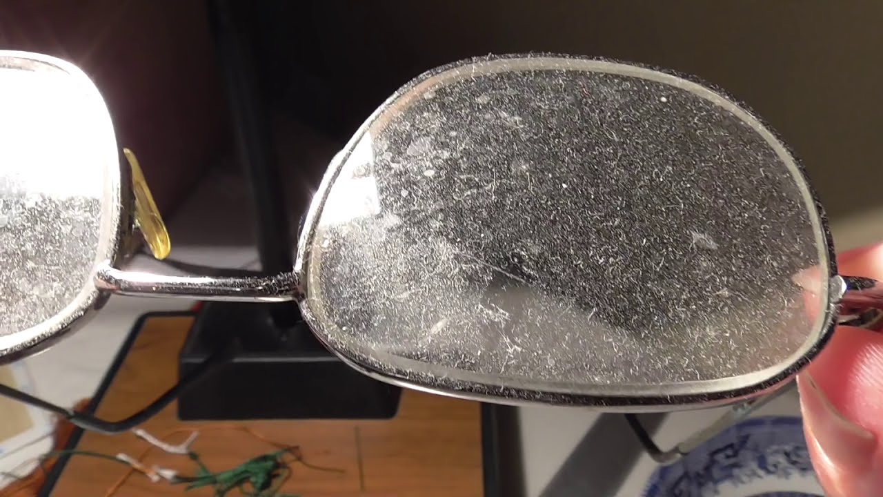 КАК УБРАТЬ ЦАРАПИНЫ С ЛИНЗ ДЛЯ ОЧКОВ: СОВЕТЫ И СЕКРЕТЫ