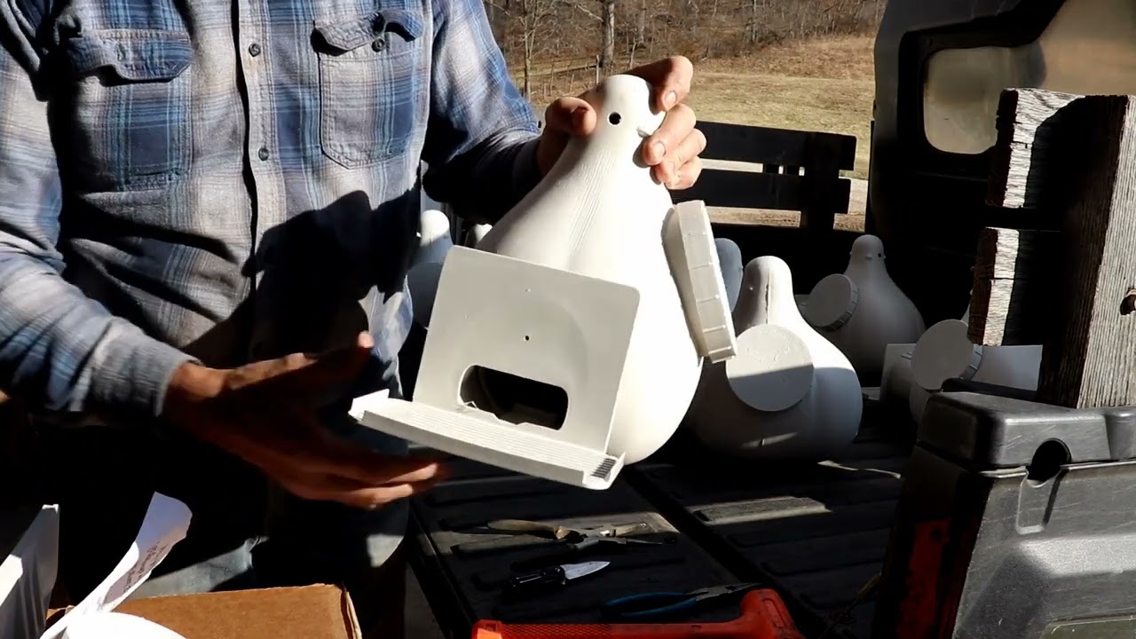 566 RSW Building A Sturdy Martin Gourd Pole