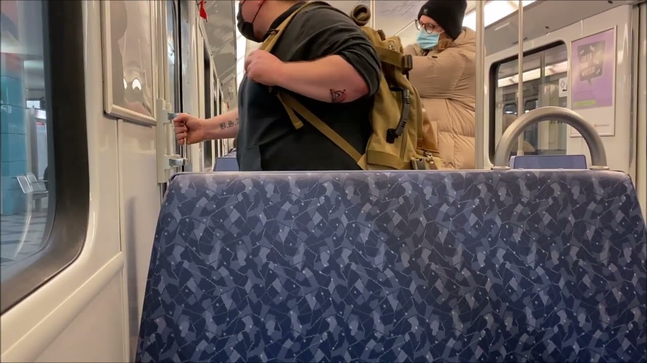 [Mitfahrt] DT3N (834-3) auf der U1 zwischen Ohlsdorf und Farmsen 2/2