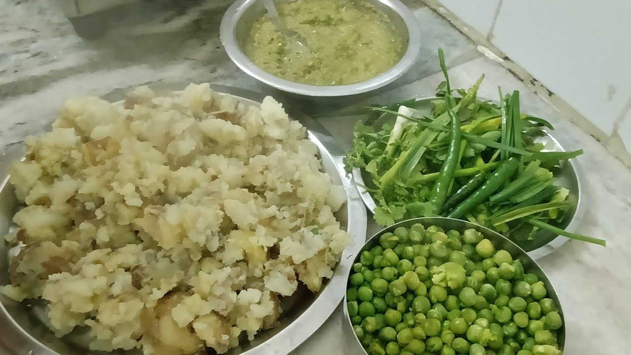 हरे मटर का टेस्टी टेस्टी पराठा आप सभी के लिए #funnycookingvideos#recipe#