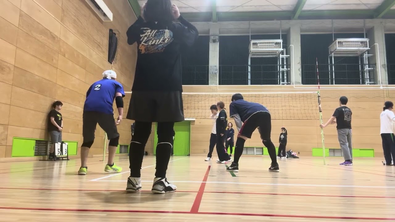 ２０２５年２月２６日（木）合同練習風景⑤『ＶｉｔａＲｏｓａ（ヴィータローザ）』🏐ソフトバレー【大阪ソフトバレー】メンバー募集中！『スポーツやろうよ』