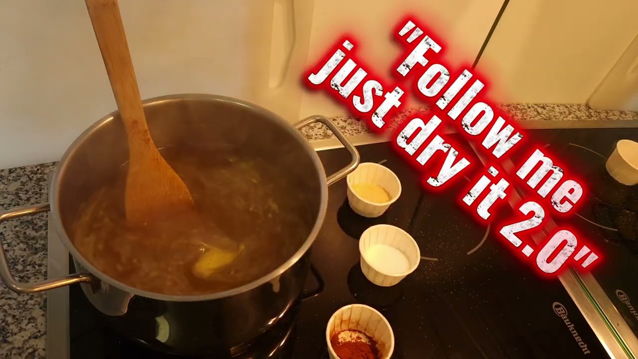 🍜 Delicious Noodle Soup with Eggs – Easy and Quick
