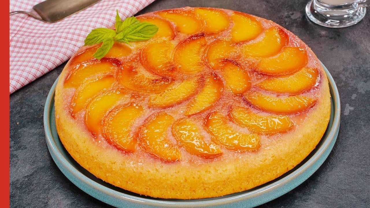 Easy Peach Upside-Down Cake Recipe | Your New Favorite Summer Dessert!