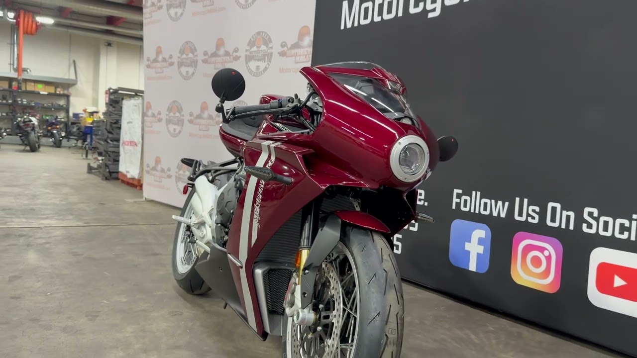 2023 MV Agusta Superveloce 98 Edizione Limitata | Unboxing