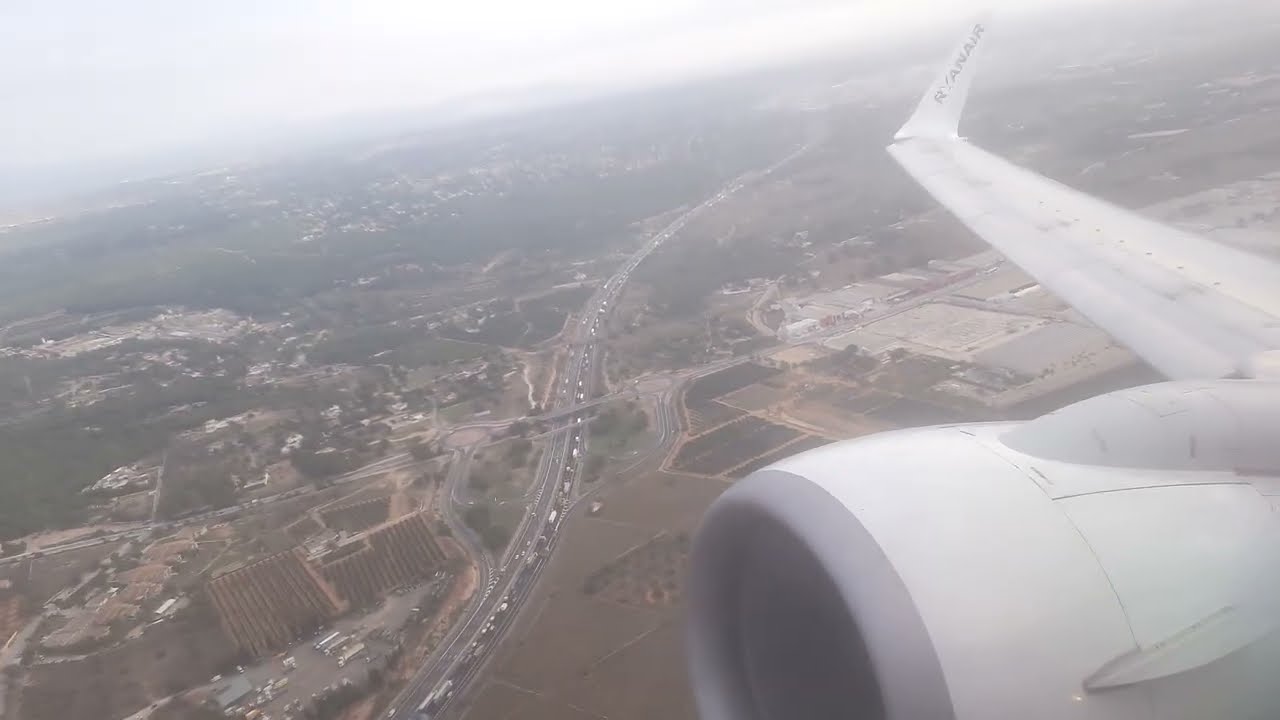 Valencia Takeoff: Metropolitan Skyline & Farmlands from Above ✈️🌿 | 4K Real-Time Flight