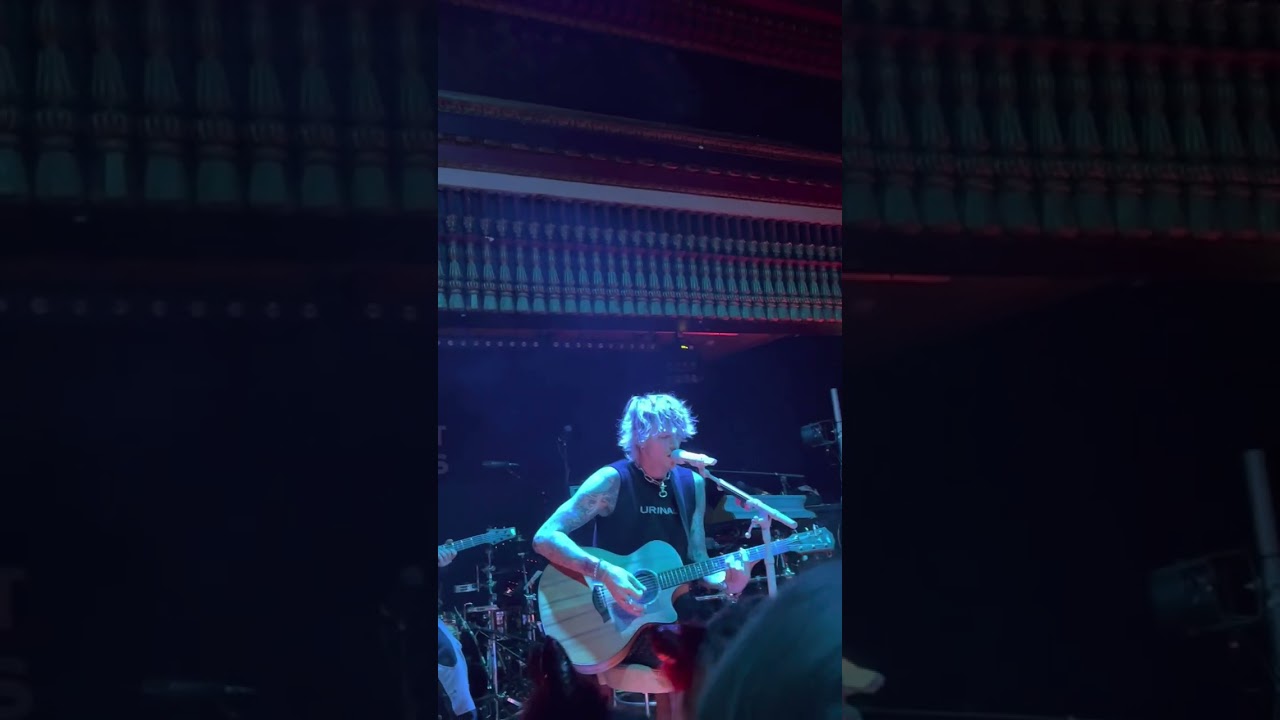 Waste Love/In These Walls | live acoustic 2022 - Machine Gun Kelly