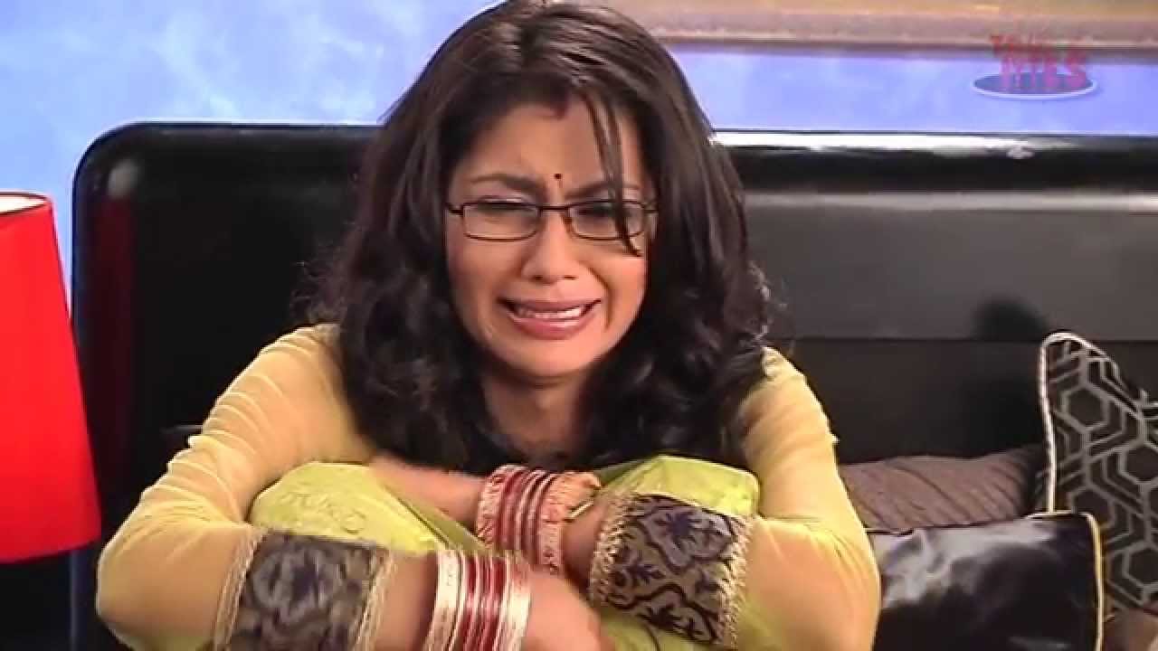 Kumkum Bhagya - Pragya is Drunk, Troubles Abhi