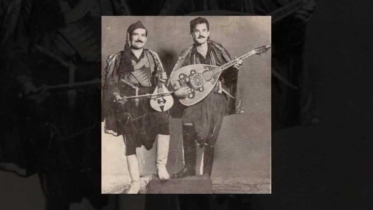Νίκος Μανιάς - 