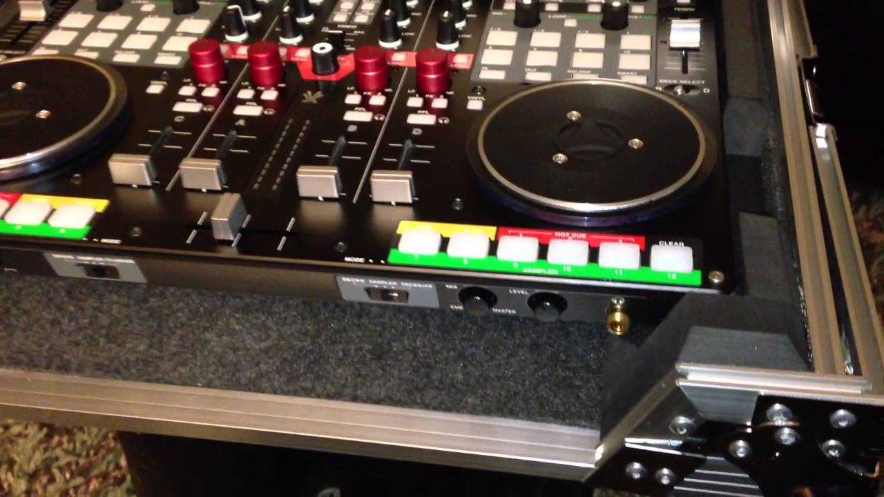 VESTAX VCI 400 & ODYSSEY CASE WITH LED'S AND VIRTUAL DJ VIDEO DEMO