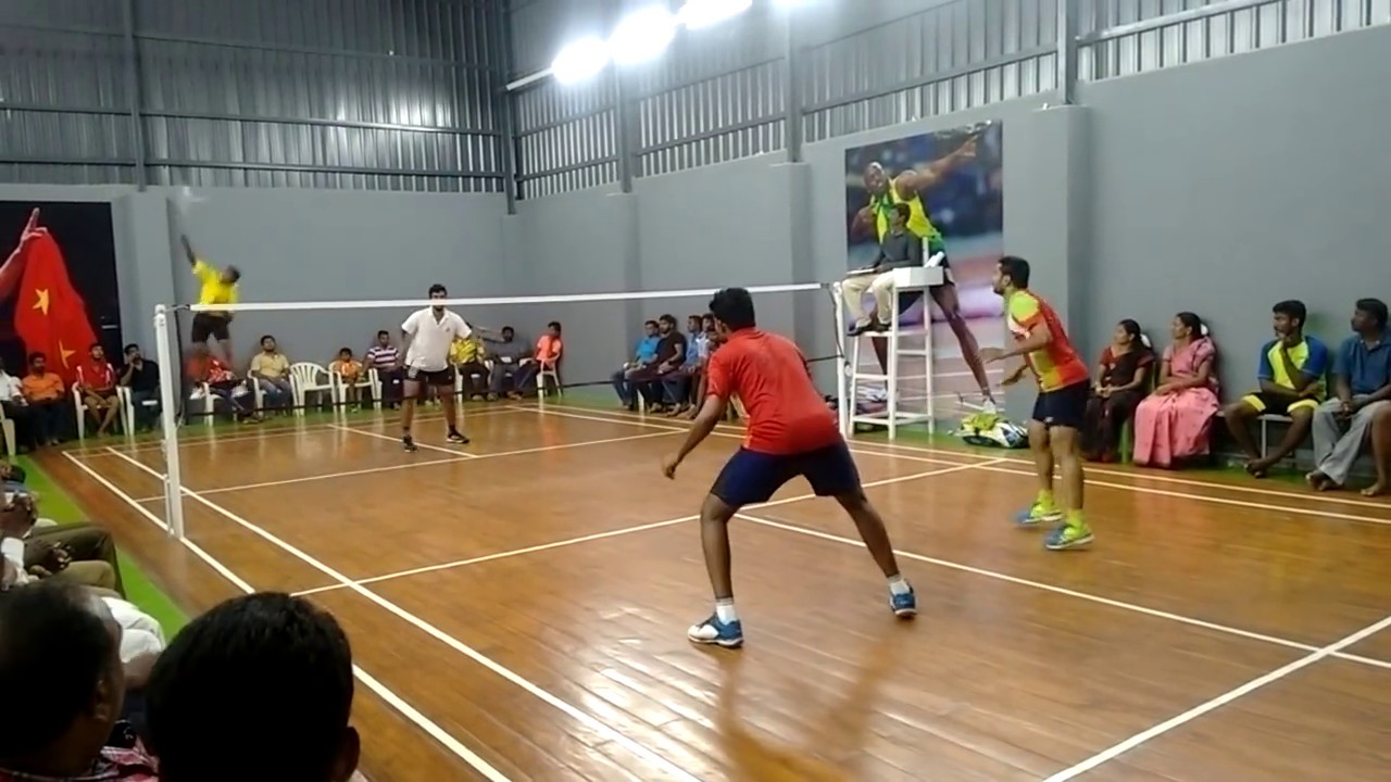 VELAVAN VIJAYANAND vs FASITH BALA in tamilnadu state level badminton tournament in royal sports club