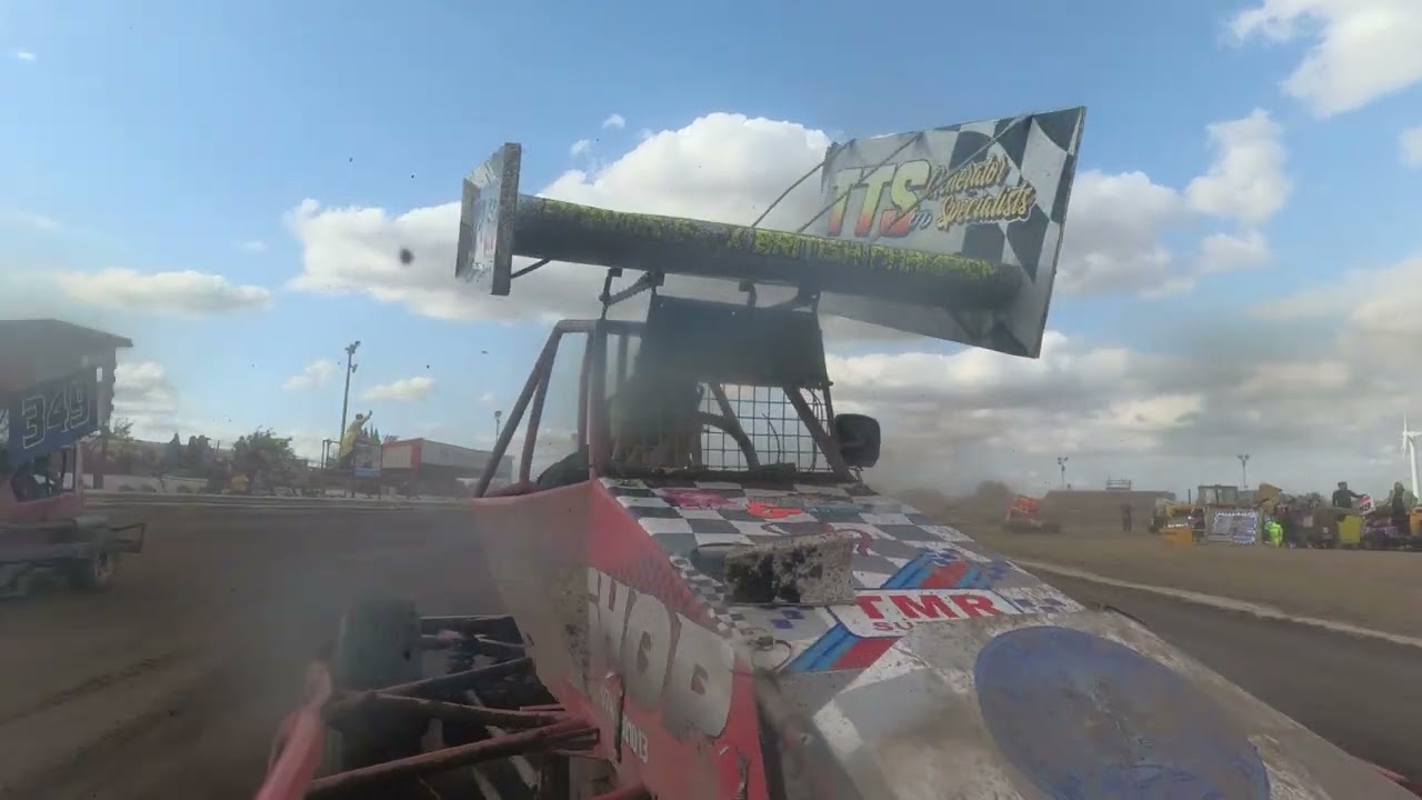 f2 outlaws gold roof August 2024