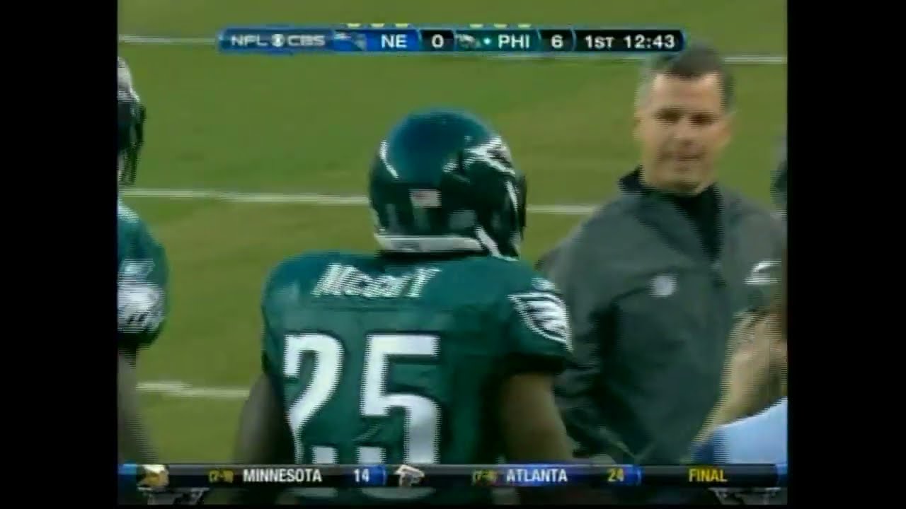2011 Week 12 - New England Patriots at Philadelphia Eagles - Joined in Progress