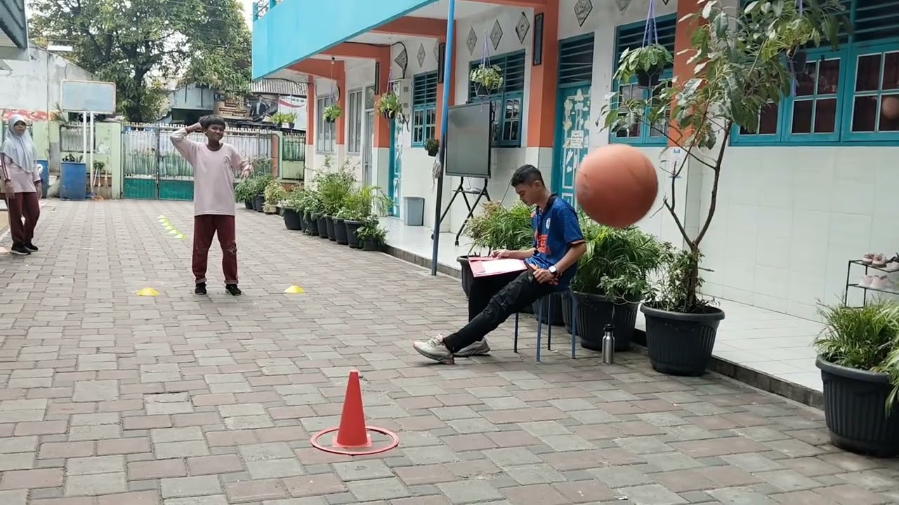 Modifikasi Permainan Bola Basket Dribbble,passing dan shooting#sports #fypシ゚viral #sekolah #2026 