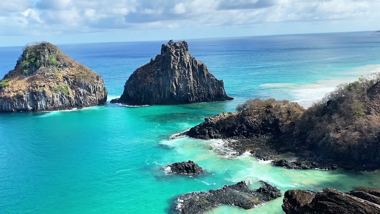 O que fazer e os melhores restaurantes de Fernando de Noronha!