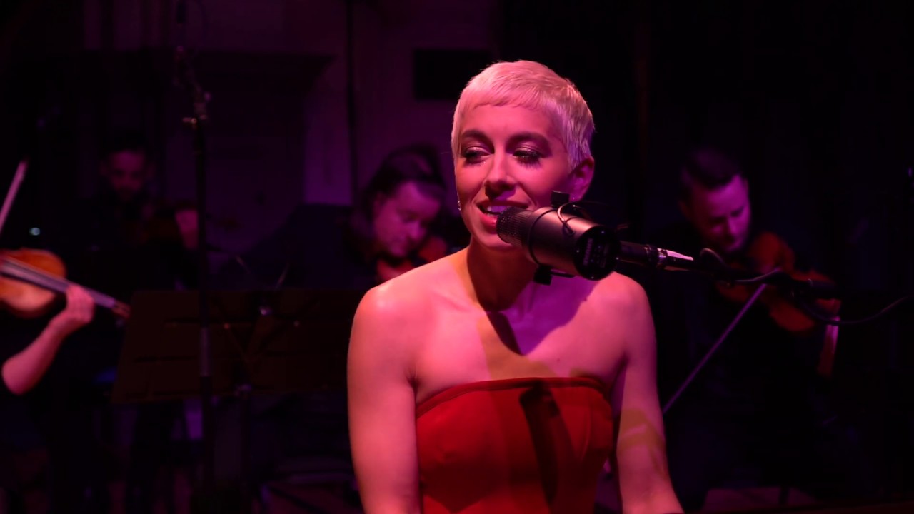 SuRie - February Stars (Live)