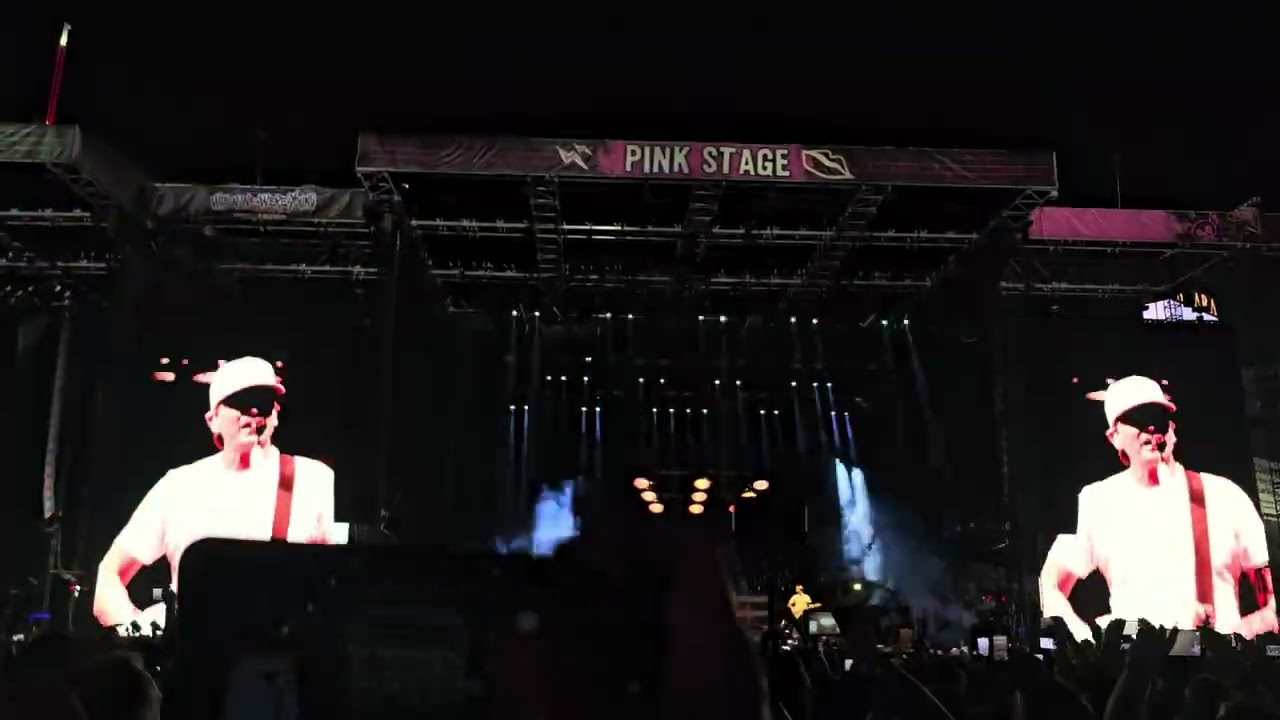 Blink-182 live When We Were Young Day 1 2025