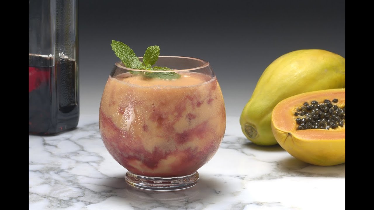 Crema de Papaya con licor de Cassis