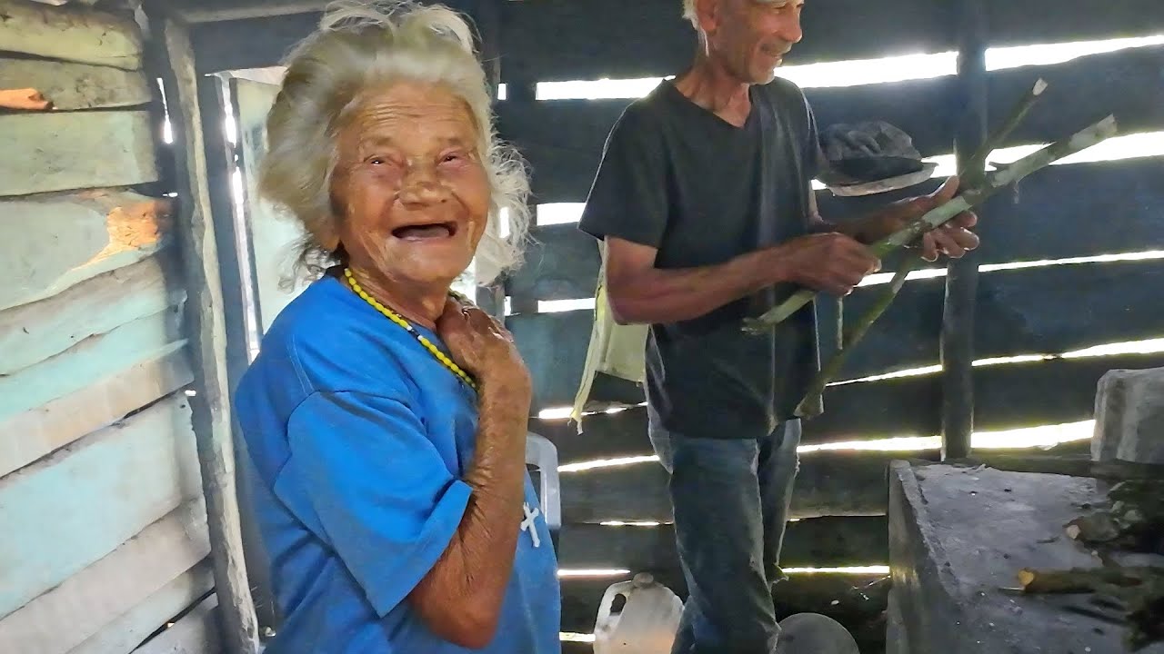 LA VIEJA FEFA Y DANIEL hacen un ASOPAO en el campo
