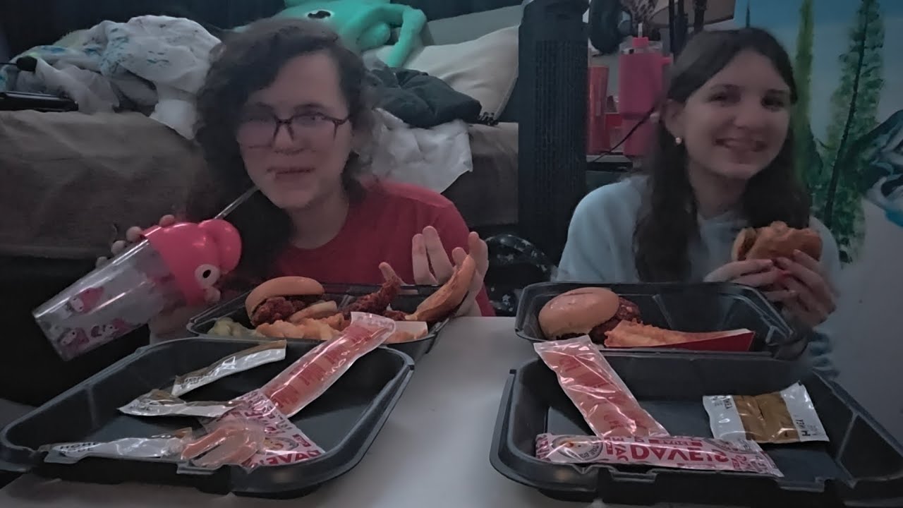 DAVES HOT CHICKEN GAVE US THE WRONG ORDER!!! it was spicy asl 