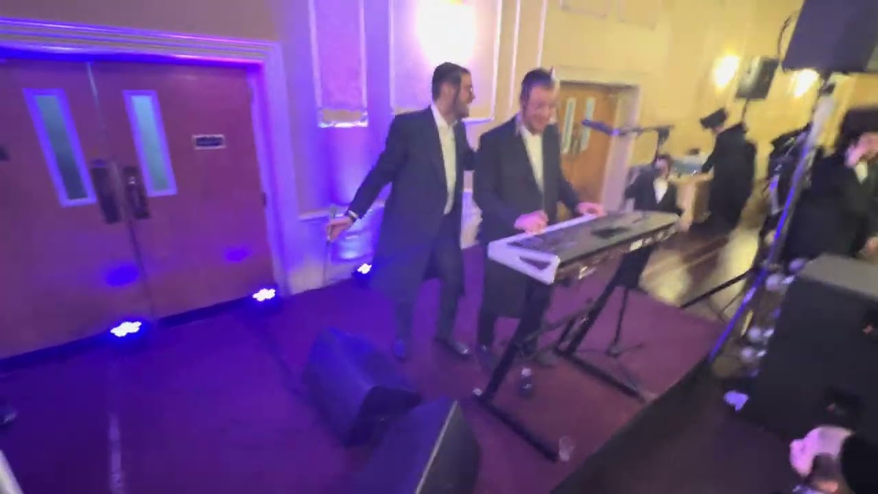 Moshe Hammer on keys & Shloime Zalman Perl Hit