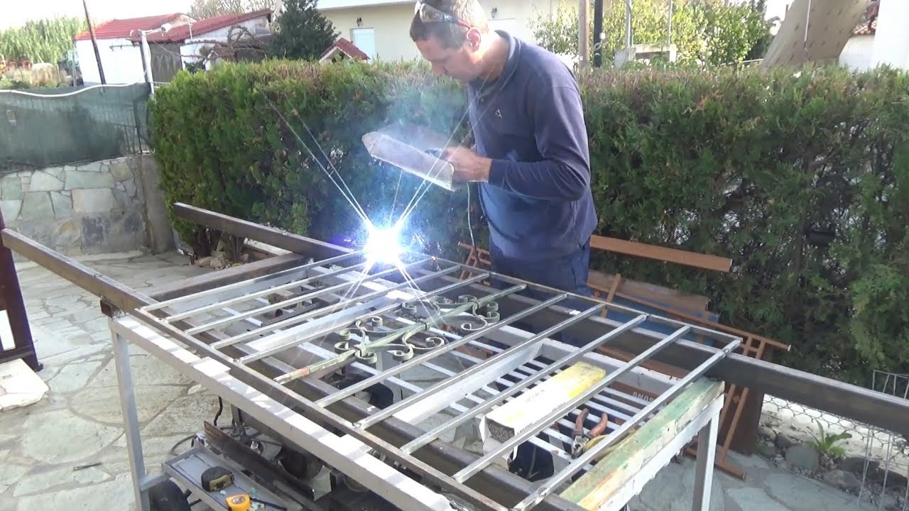 Metal work: making door