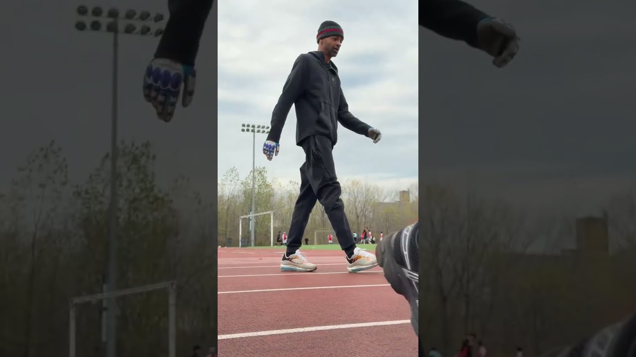 Gil Quick is live! Sunday morning workout