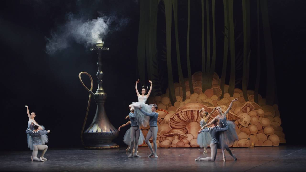 Liisa Ihmemaassa / Alice in Wonderland (Suomen kansallisbaletti / Finnish National Ballet)