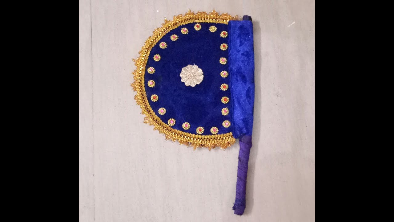 How to Make Hand Fans From Cardboard Paper