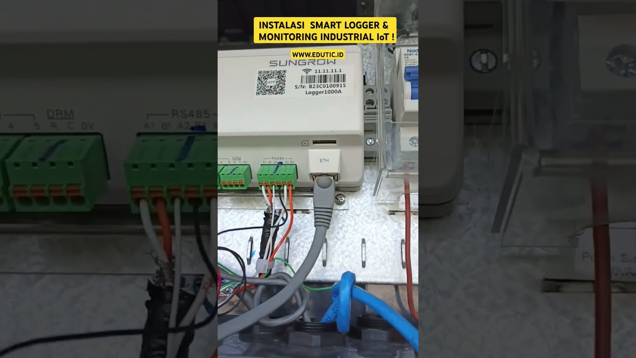 Instalasi smart logger sungrow 1000e dan Box Industrial IoT With Linux Remote Monitoring system.