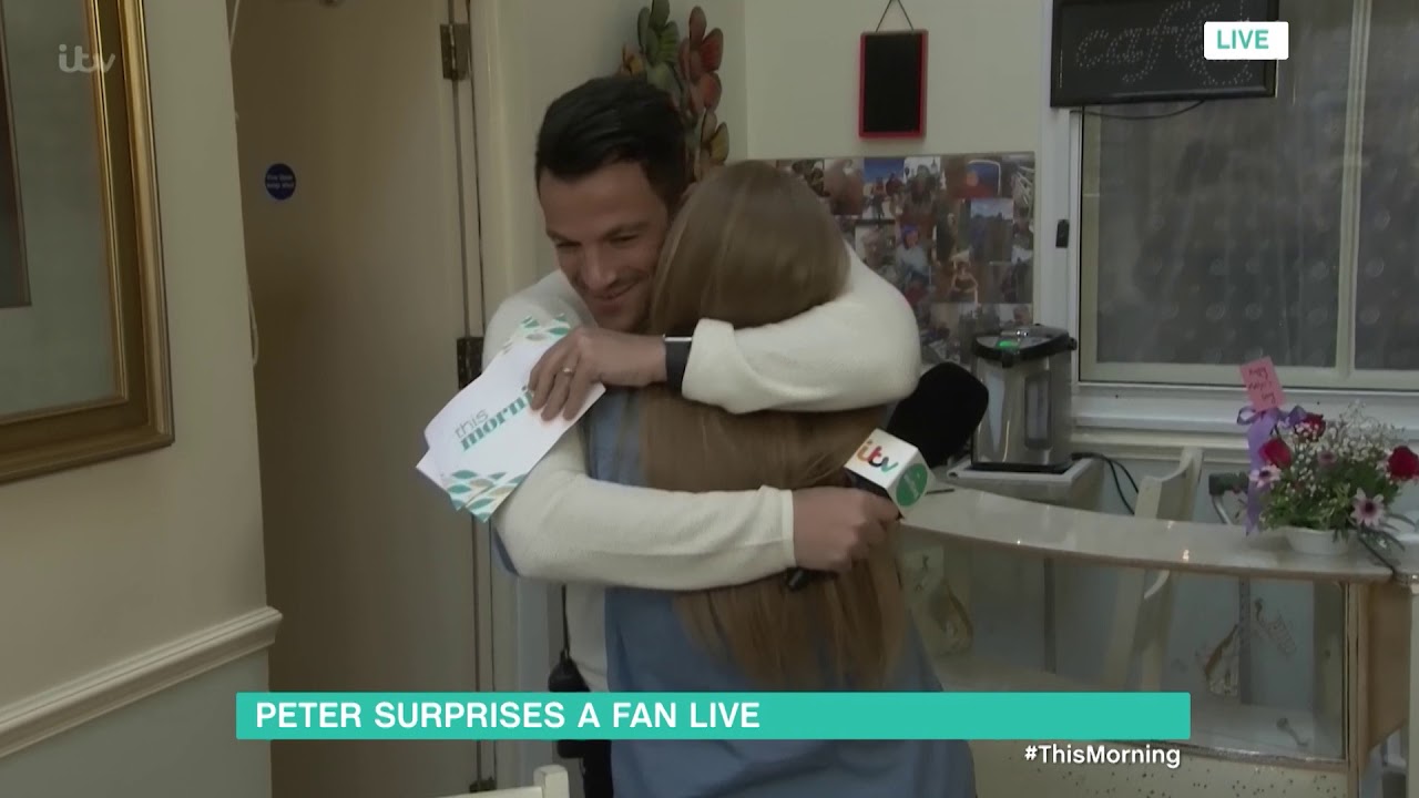 Peter Andre Surprises a Fan for Mother's Day | This Morning