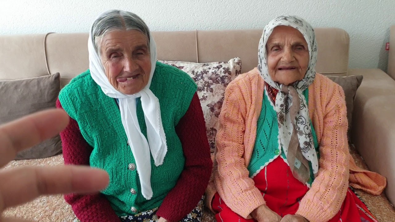 Vazhdojnë dy motrat Koloshi 109 vjeç dhe 87 vjeç.