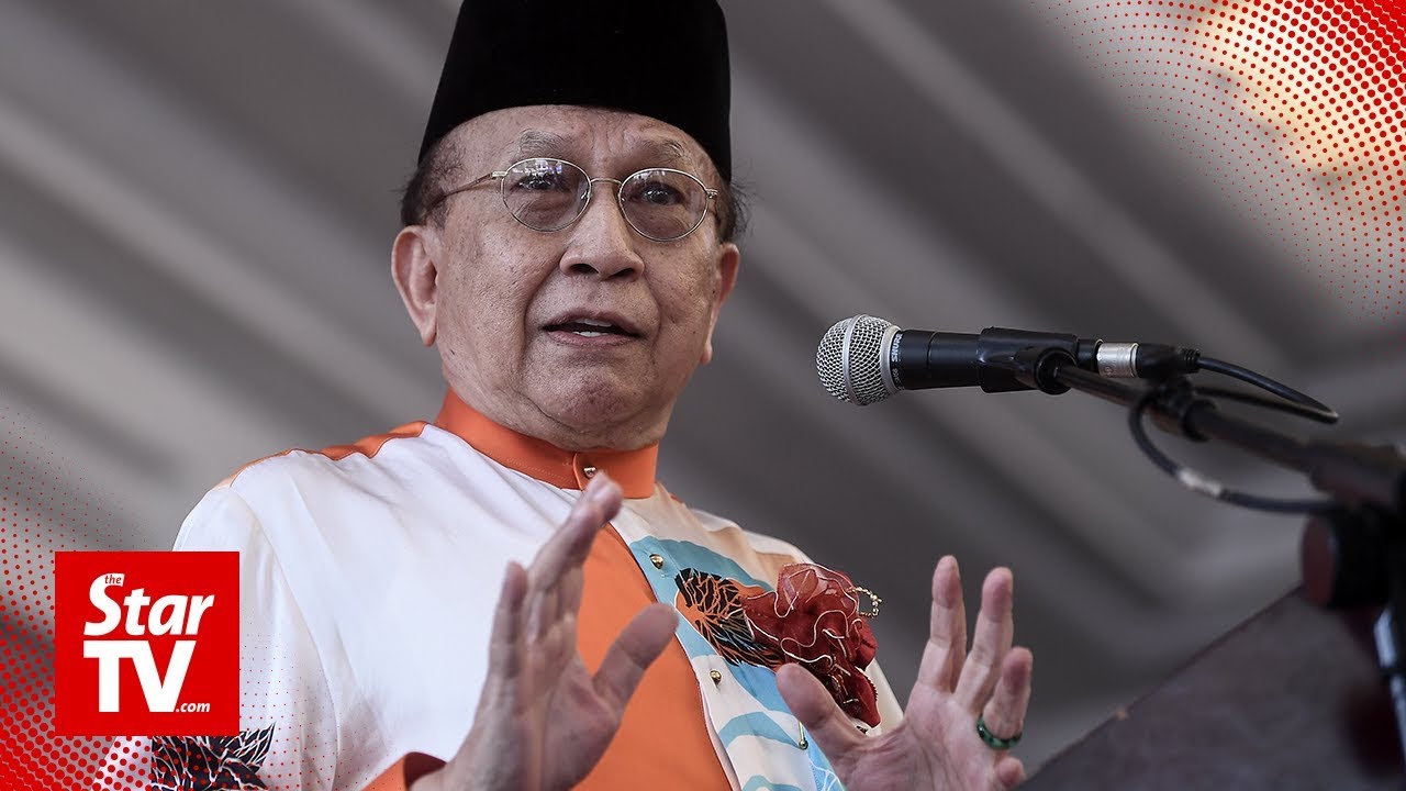 Rais Yatim: If we don&rsquo;t support our local artist, who would?