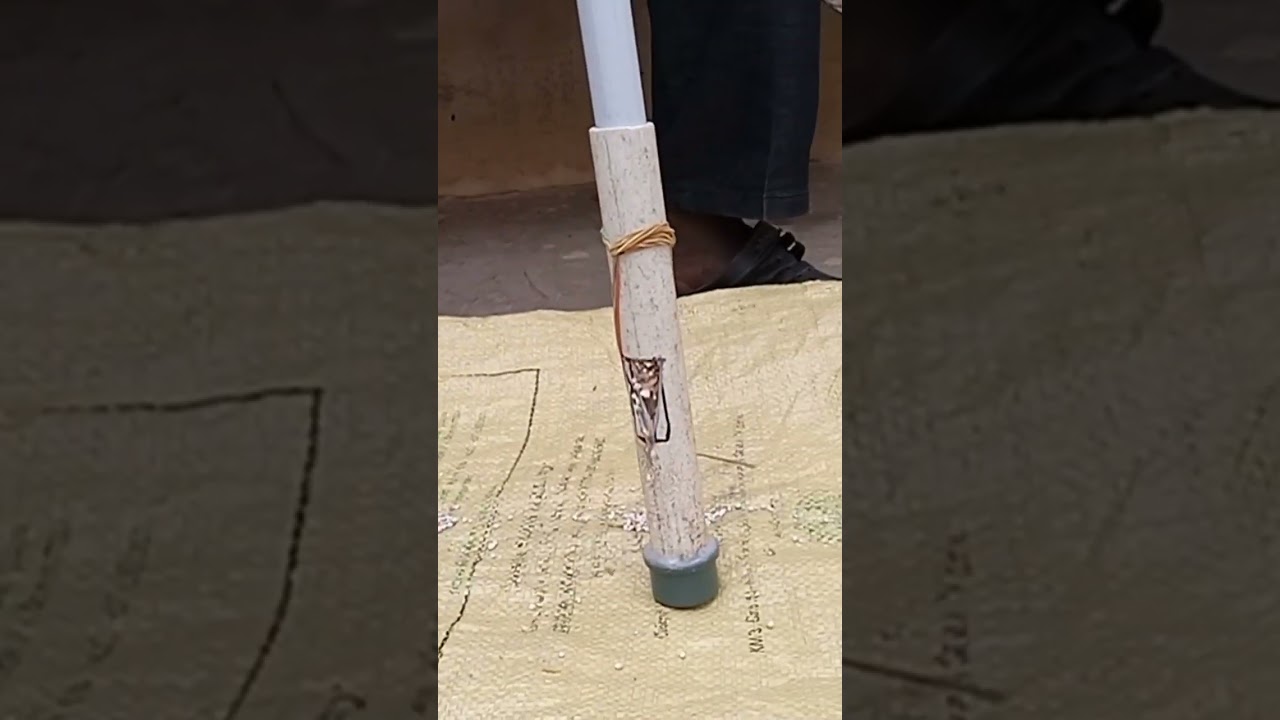 Fertilizer applicator handle DIY