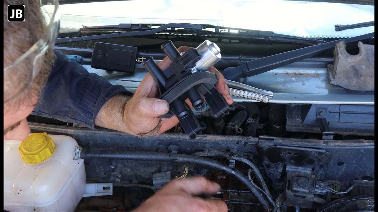 Замена клапана отопителя Ford Bantam 1.3i ROCAM