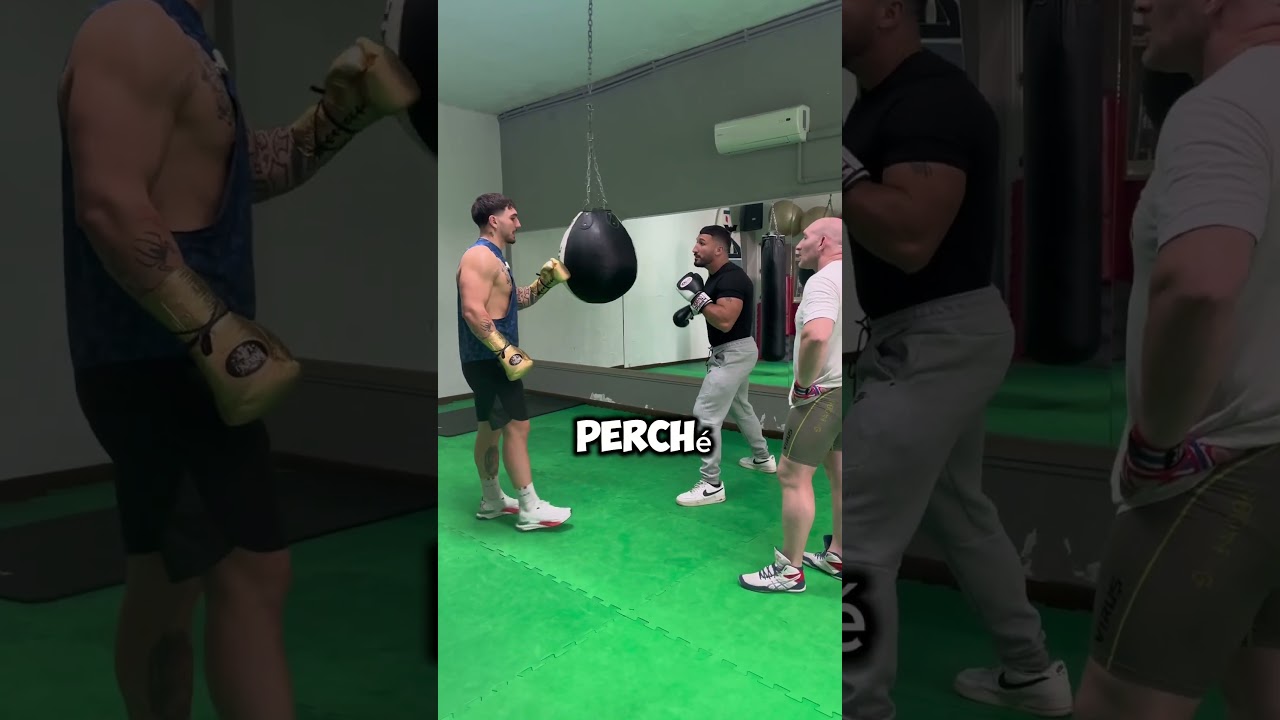 Gancio destro a overhand o gancio di Diego #mma #boxing #coaching