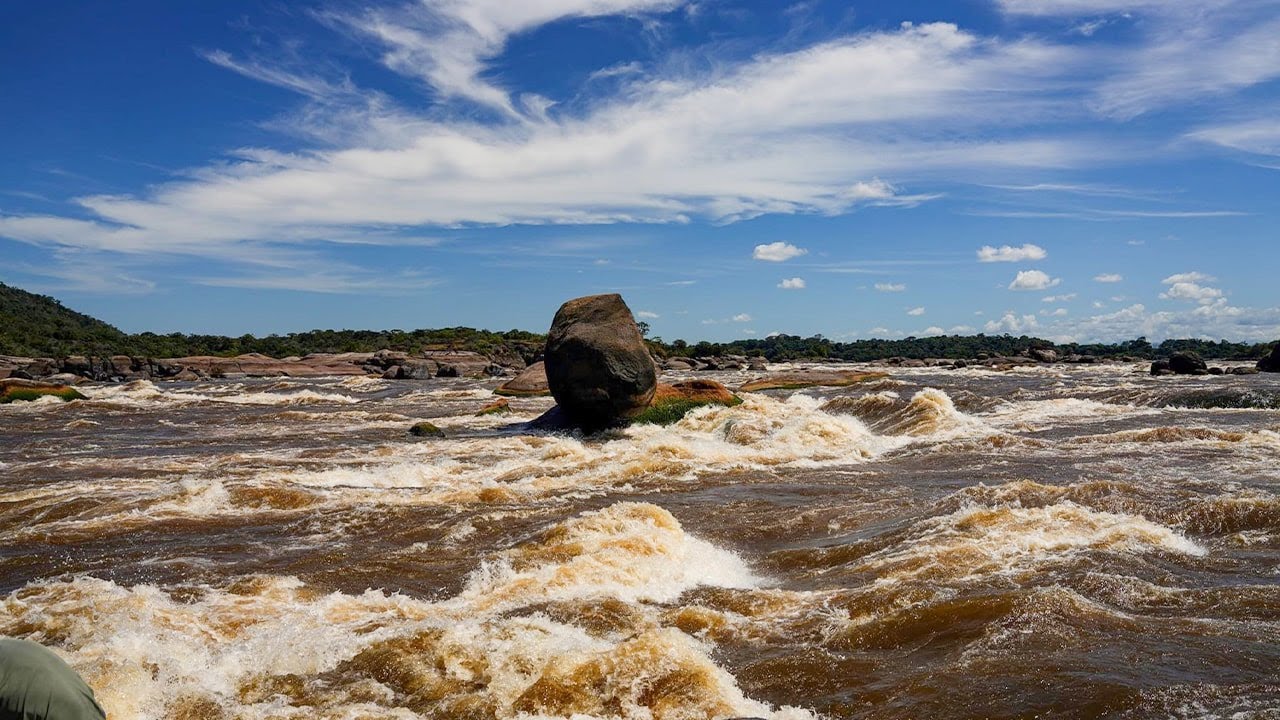Fishing SUPER Dangerous Rapids For Rare Jungle Giant