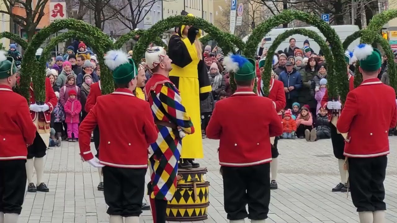 Part2/4 - Cuts - Schäfflertanz 18.01.2026 - München Josefsplatz - über 500 Jahre alte Tradition