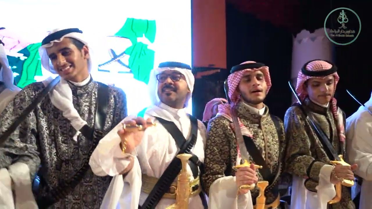 حفل تخريج طلاب الصف الثالث الثانوي الدفعه الخامسة للعام ١٤٤٣ ه