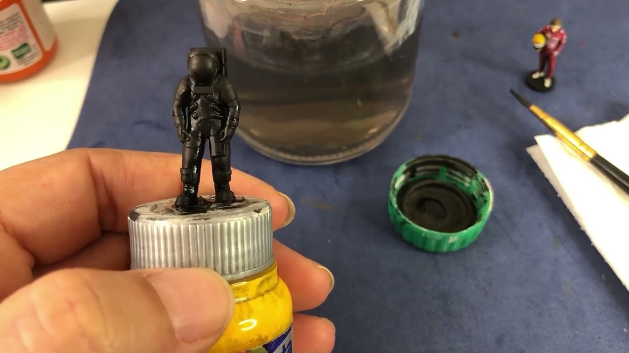 Como fazer pré-sombreamento na miniatura com pincel