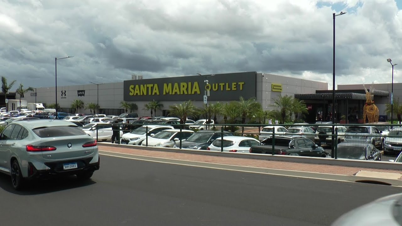 INAUGURADO OUTLET SANTA MARIA EM CRAVINHOS