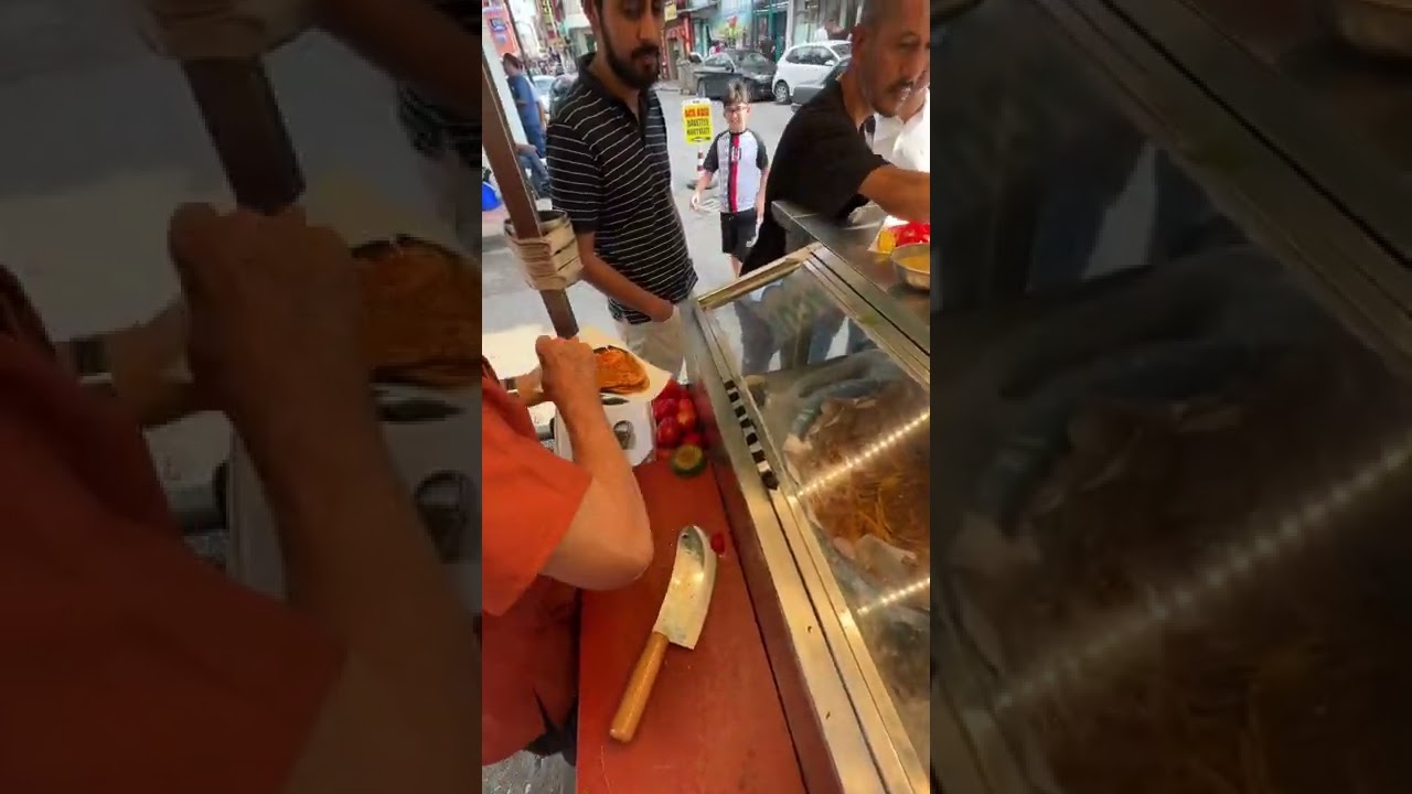Lahmacuncu Ali usta&hellip;! #Adana #SokakLezzetleri
