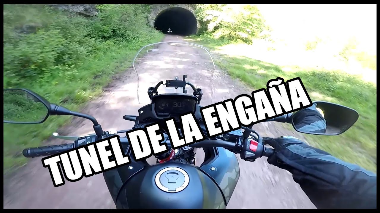 Túnel de la Engaña (CANTABRIA) en MOTO | Honda CB500x 2019